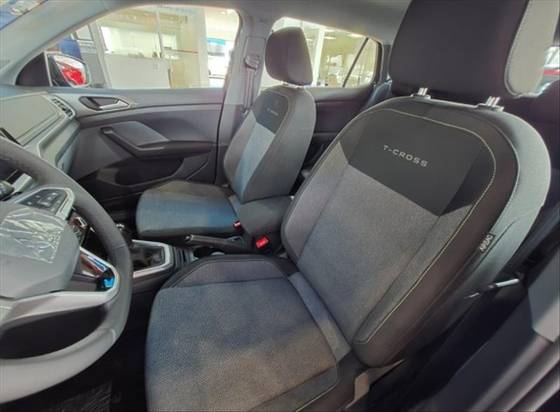 VOLKSWAGEN T-CROSS 1.0 200 TSI TOTAL FLEX AUTOMÁTICO